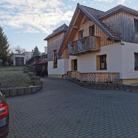 Ferienwohnung Und Pension Guertler Werdau Exterior foto